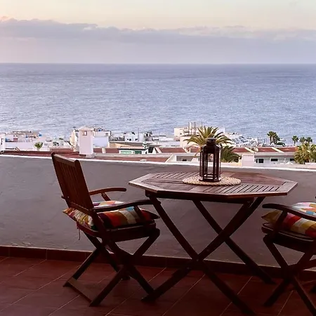Chao Volcano Sea View, Pool, Ac * Puerto del Carmen (Lanzarote)